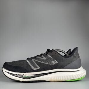 New Balance FuelCell Rebel v3 Men’s Size 12 D Black Vibrant Spring Running Shoes